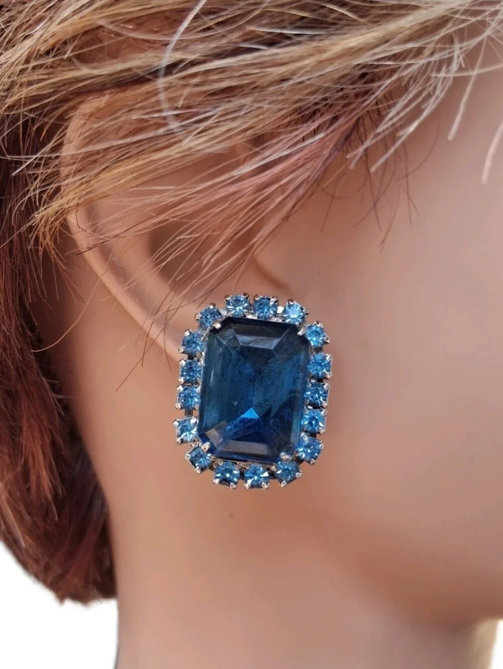 Vintage Blue Emerald Cut Rhinestone Halo Clip On Earrings